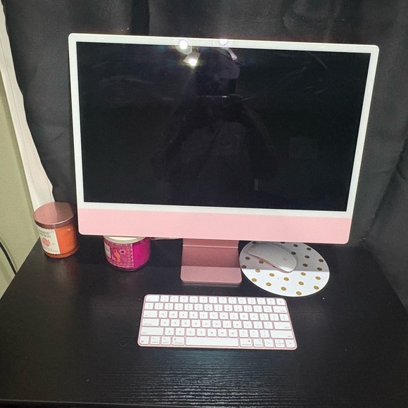 Pink Mac Desktop Computer with Keyboard and Mouse - Picture 1 of 2